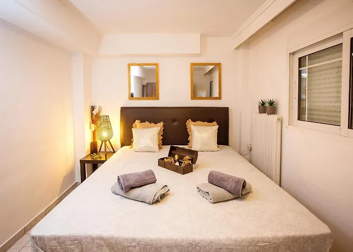 Melina * Néa Péramos